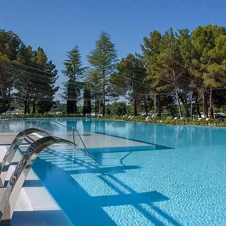 Сasa de vacaciones Holiday Camping Valkanela.1 *