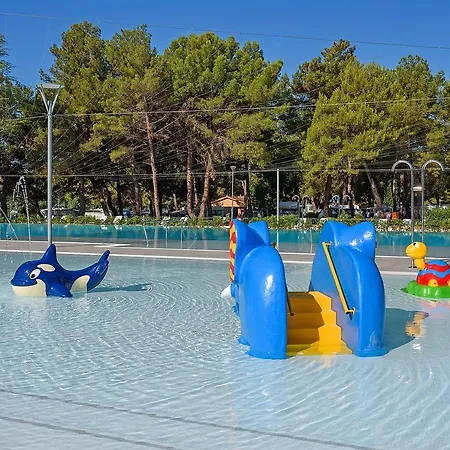 Сasa de vacaciones Holiday Camping Valkanela.1 Vrsar